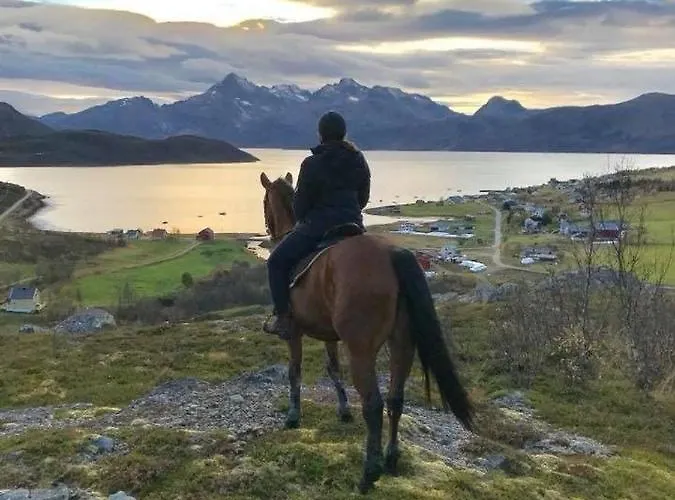 Фермерский дом Storjord Ranchhouse Kvaloya